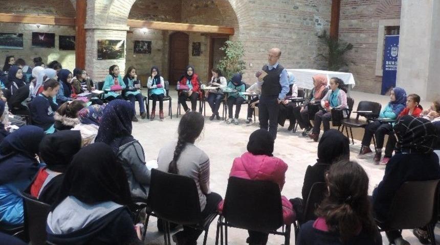 Eren Okurlarıyla Buluştu