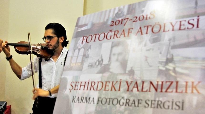 Bezmi&acirc;lem&rsquo;de &ldquo;şehirdeki Yalnızlık&rdquo; Temalı Fotoğraf Sergisi