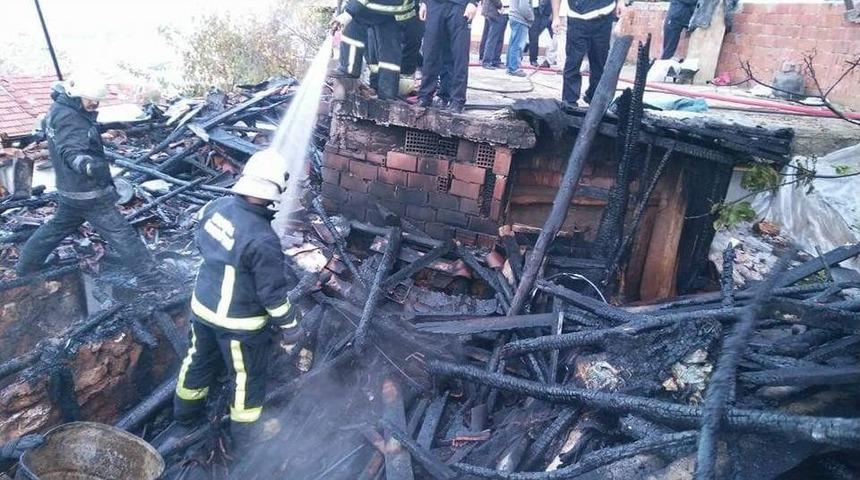 Keles&rsquo;te Yangın