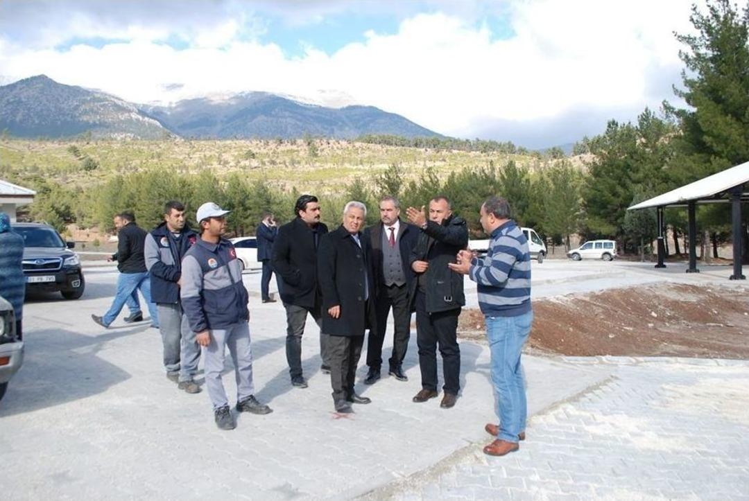 Pozantı&rsquo;da Mezarlık Ve Cenaze Hizmetleri İyileştirildi