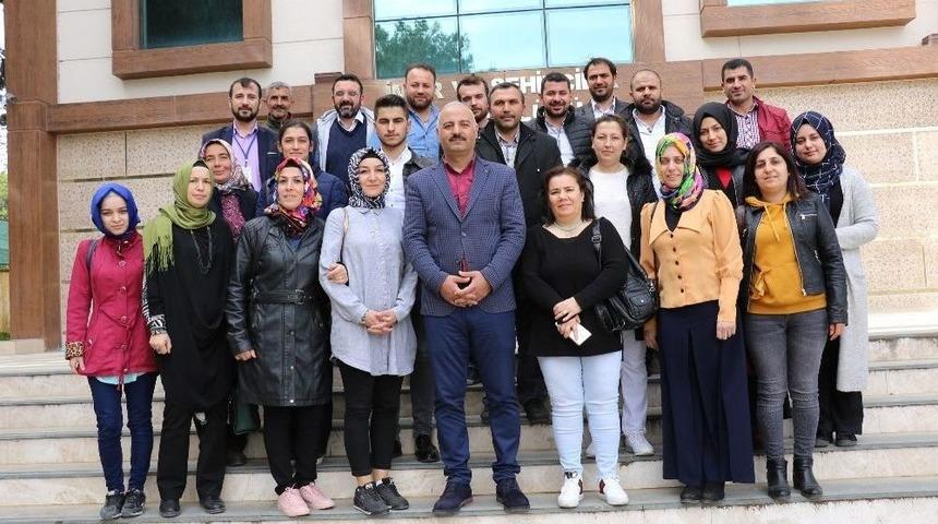 Yunusemre&rsquo;de 11. Girişimcilik Kursu Da Tamamlandı