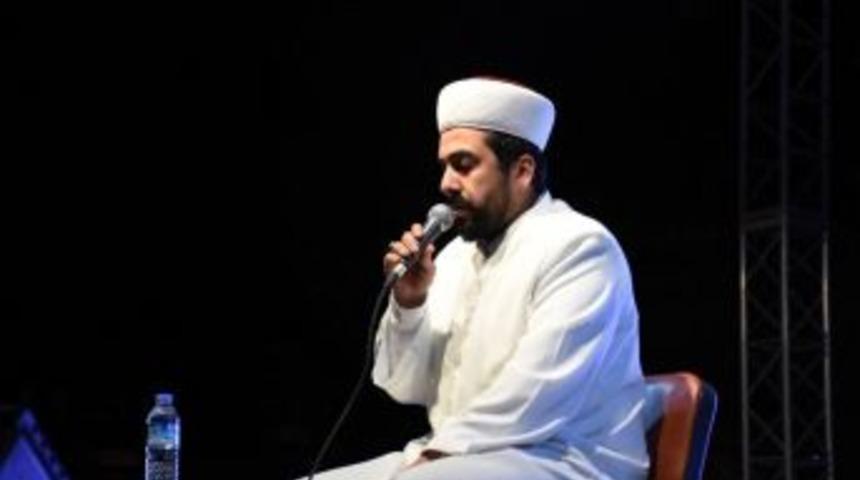 Ellerini Sema&rsquo;ya Filistin İ&ccedil;in A&ccedil;tılar