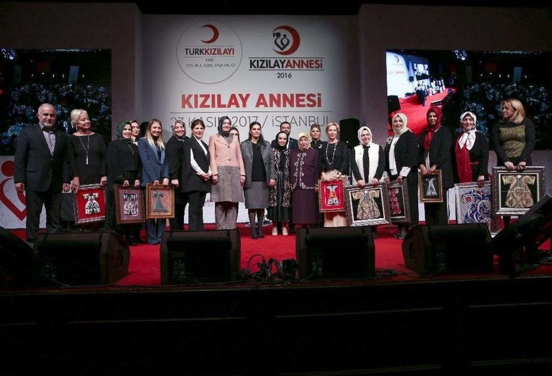 İstanbul&rsquo;da &lsquo;kızılay Annesi&rsquo; Buluşması
