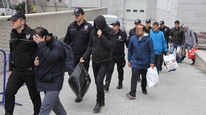 Samsun&rsquo;da Fet&ouml;&rsquo;den 18 Kişi Adliyeye Sevk Edildi