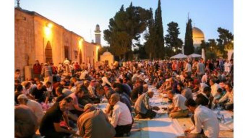 Filistinliler İçin Acil Yardım Çalışmaları Başlatıldı