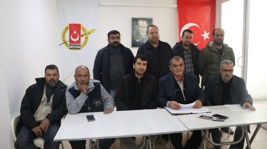 Komisyoncu Katipleri İzin Haklarını İstiyor