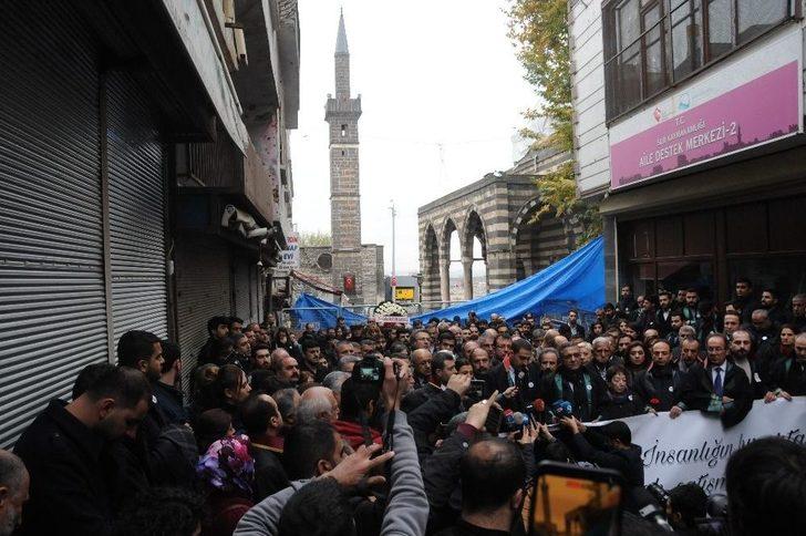 Tahir Elçi, Ölümünün İkinci Yılında Vurulduğu Yerde Anıldı G1