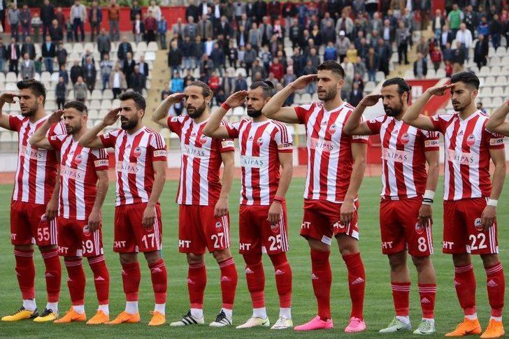 Tff 2. Lig: Kahramanmaraşspor: 1 - Bugsaş: 1 G5