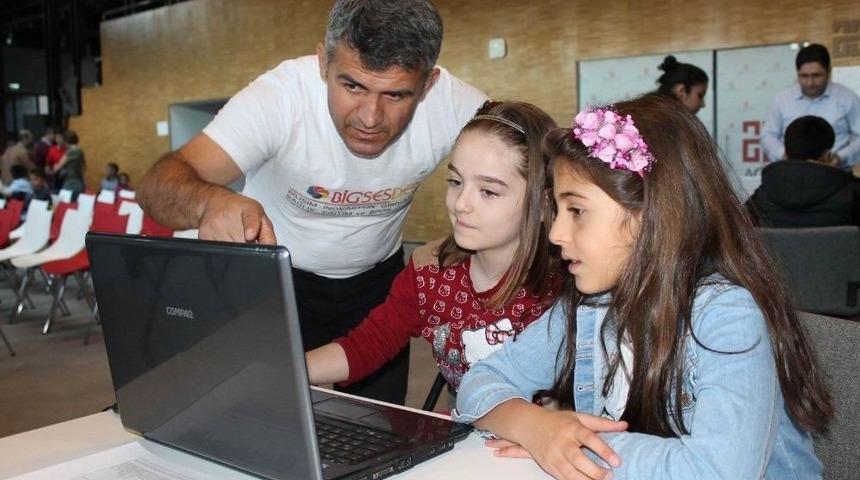 Ag&uuml; &Ccedil;ocuk Girişimcilik At&ouml;lyesi Yeniden Başlıyor