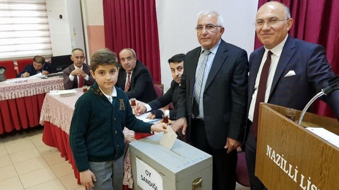 Başkanlar, İl Temsilciliği İ&ccedil;in Yarıştılar