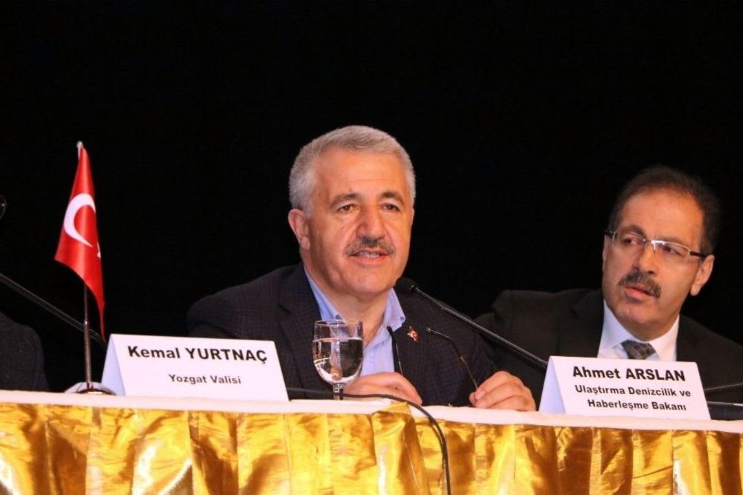 Bakan Arslan, "yapılan Hizmetler &Uuml;lkenin Gelişmesi Ve B&uuml;y&uuml;mesi İ&ccedil;in"