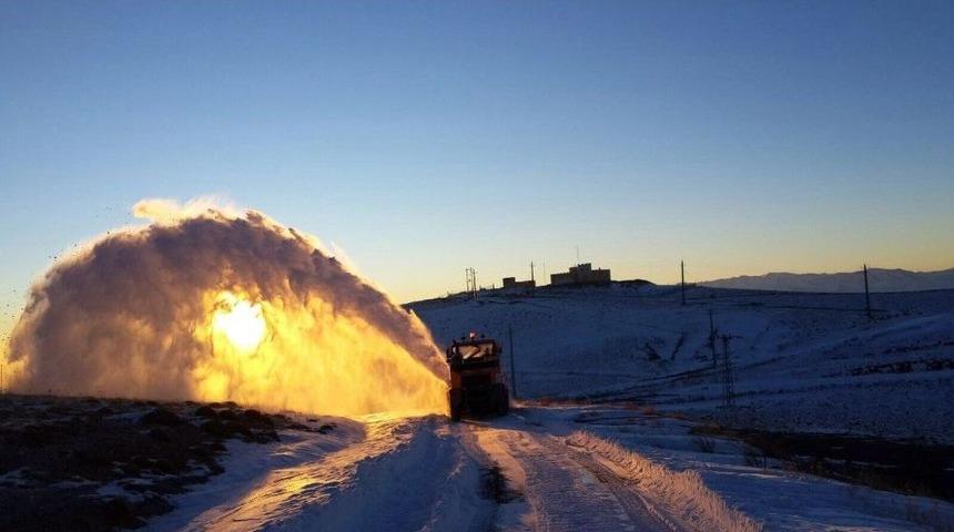Sınırın Sıfır Noktasında Karla M&uuml;cadele