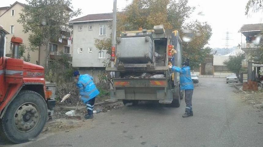 İzmit&rsquo;te G&uuml;nde 350 Ton &Ccedil;&ouml;p Toplanıyor
