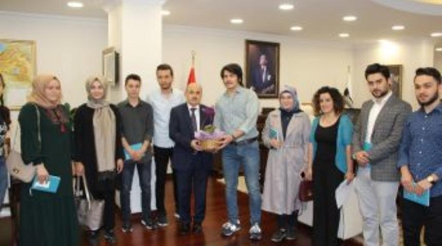 Yunanistan Ve Romanya&rsquo;ya Giden Hareketli &Ccedil;ocuklar Vali Dağlı Ziyaret Etti