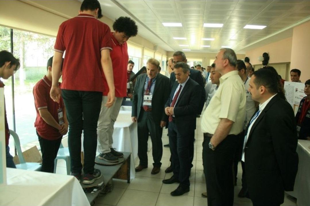 &Ouml;ğrenciler Projelerini Sergilediler