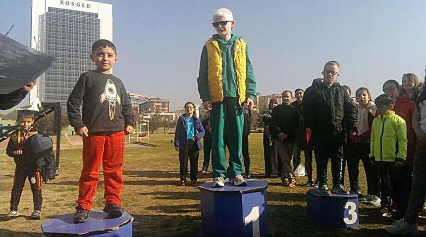 G&ouml;rme Engelli Atletlerden Yenimahalle&rsquo;ye 14 Madalya