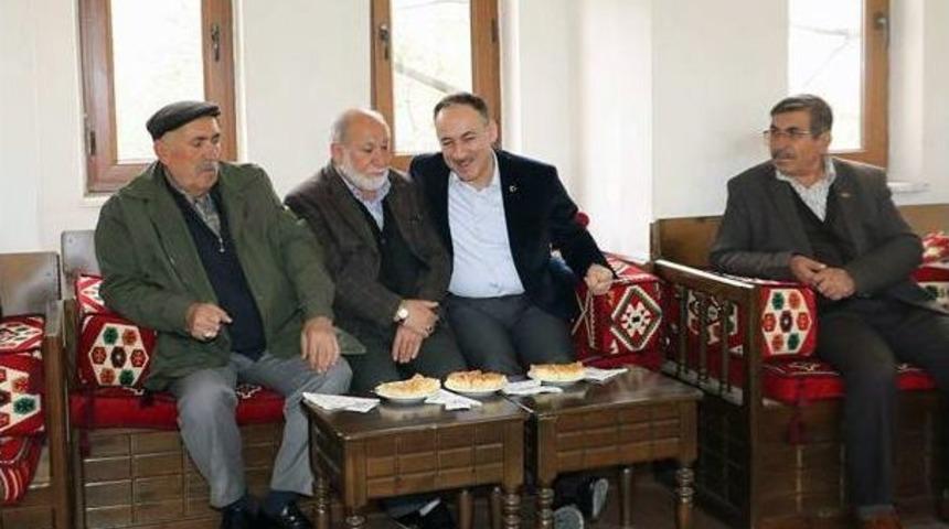 Saygılı: &ldquo;rabb&rsquo;im T&uuml;m Yaşlılarımıza Sağlıklı &Ouml;m&uuml;rler Versin&rdquo;