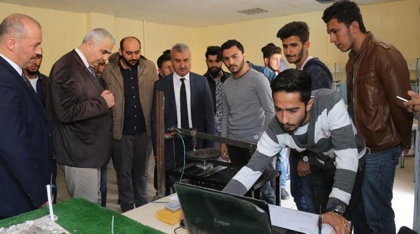 Be&uuml; Teknik Bilimler Myo&rsquo;da Proje Sergisi