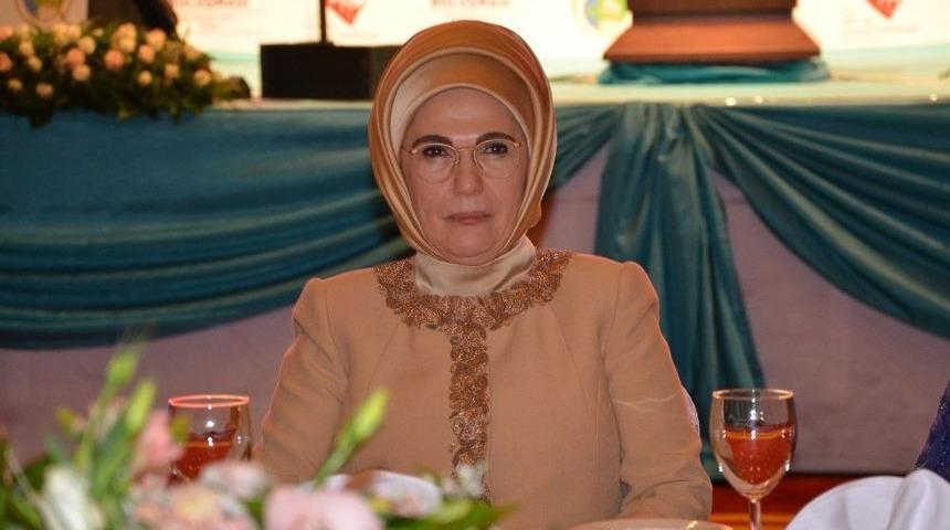 Emine Erdoğan 81 İlin Vali Eşleri İle Buluştu