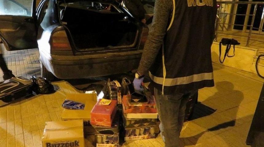 800 Adet Cinsel Uyarıcı Ka&ccedil;ak İla&ccedil; Ele Ge&ccedil;irildi