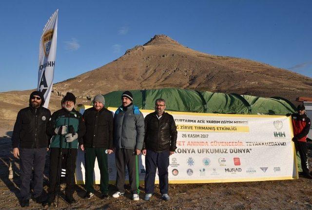 Takkeli Dağ’da İlk Yardım Eğitimi