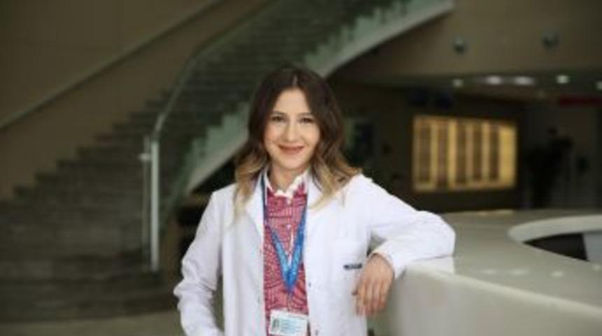 Diyetisyen &Ouml;ten: &ldquo;su İhtiyacımız Kullandığımız Enerji Miktarına G&ouml;re Belirlenir&rdquo;