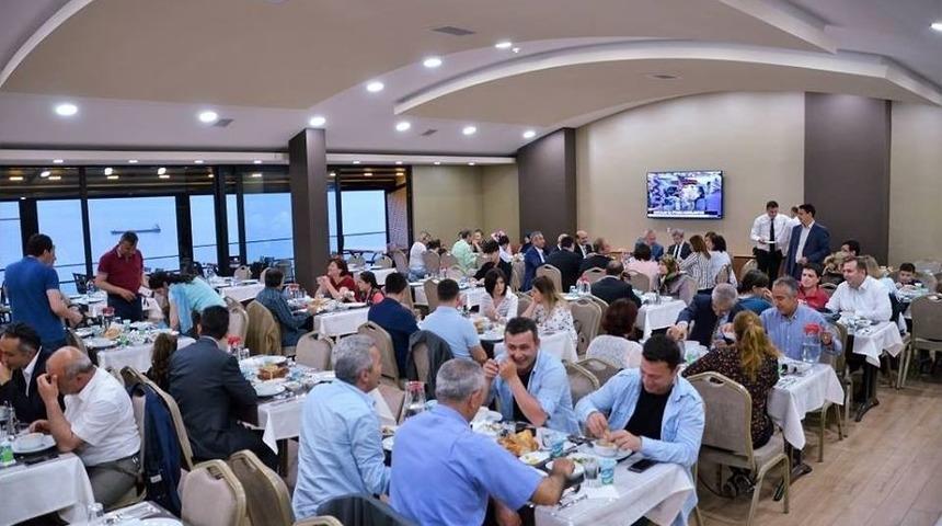 Obm Personeli İftarda Buluştu