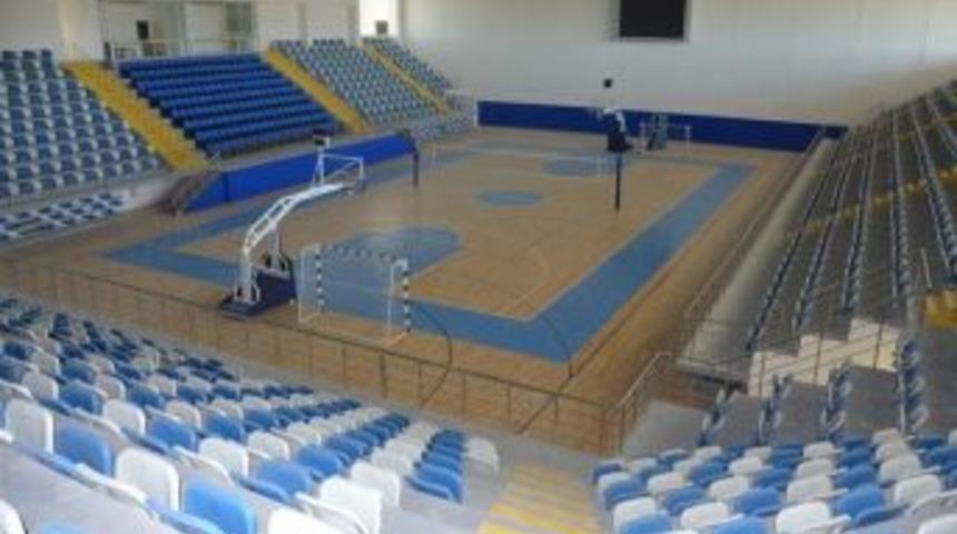 Yeni Spor Salonu Hizmet Vermeye Başladı