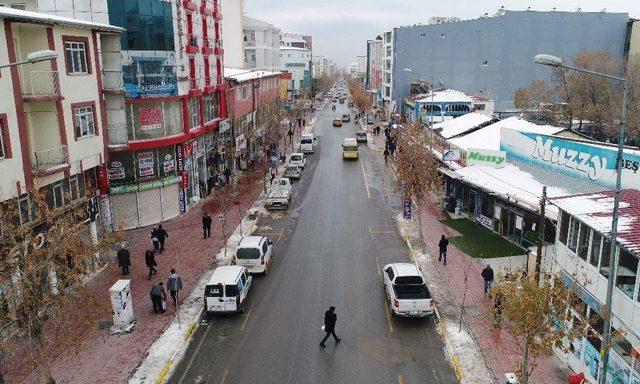 Van&rsquo;da &lsquo;iskele Caddesi&rsquo; Sevinci 2