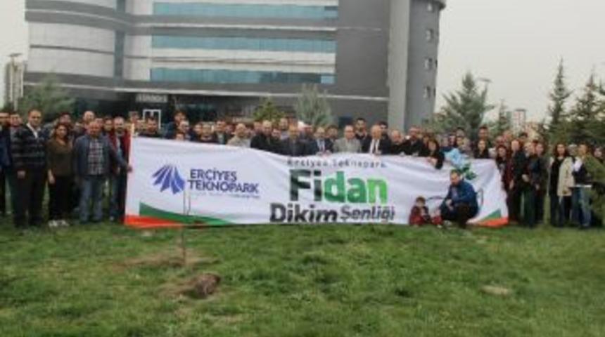 Erciyes Teknopark&rsquo;ta 2. Fidan Dikim Şenliği D&uuml;zenlendi
