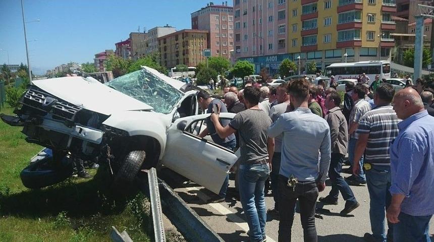 Giresun&rsquo;da Trafik Kazası: 2&rsquo;si Ağır 3 Yaralı