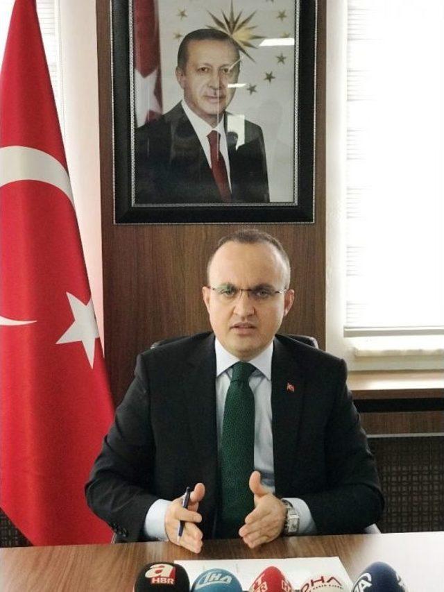 Turan: "troia&rsquo;mızda Da Ziyaret&ccedil;i Sayısı 3 Milyonlara &Ccedil;ıksın, 5 Milyonlara &Ccedil;ıksın" 3