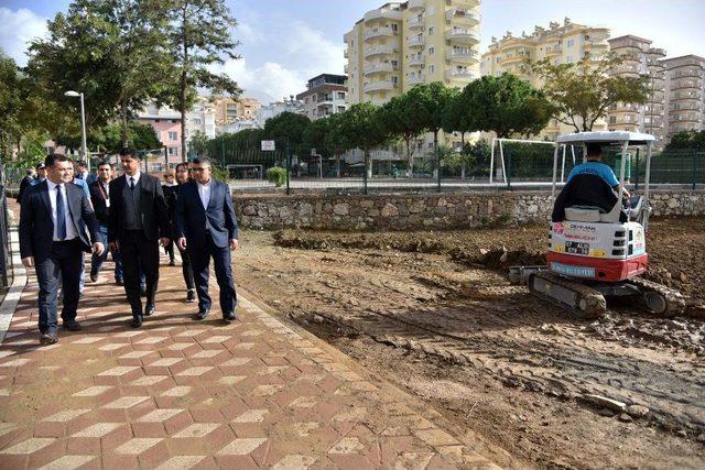 Alanya Mahmutlar’a 3 Yeni Park