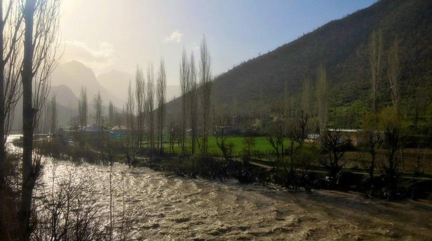 Habur &Ccedil;ayı Coştu, Vatandaşlar Set Oluşturdu