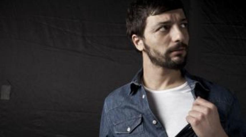 Konak&rsquo;ta 19 Mayıs Mehmet Erdem Konseriyle Kutlanacak