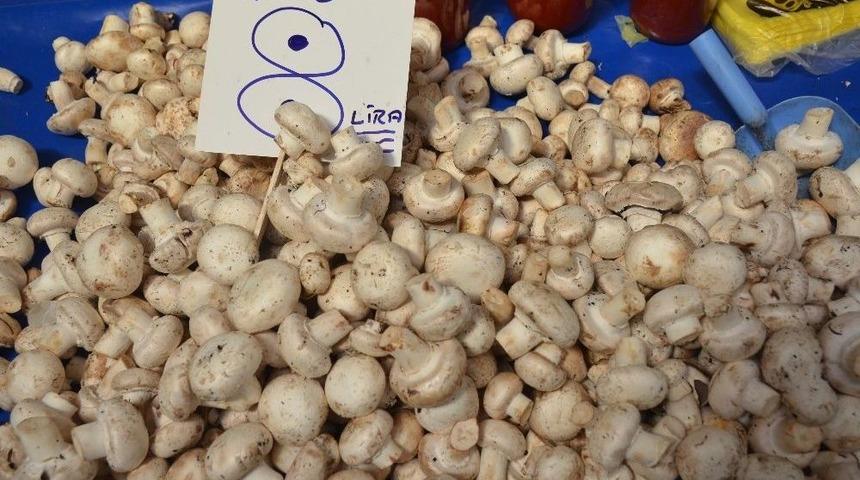 Ramazan&rsquo;da İftar Sofralarını K&uuml;lt&uuml;r Mantarı S&uuml;sl&uuml;yor