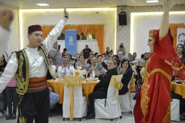 Tepebaşı’ndaki İlk İftarda Engelli Aileleri Bir Araya Geldi