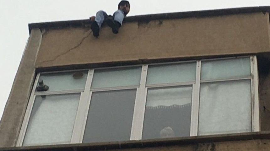 Bunalıma Giren Şahıs İntihara Kalkıştı