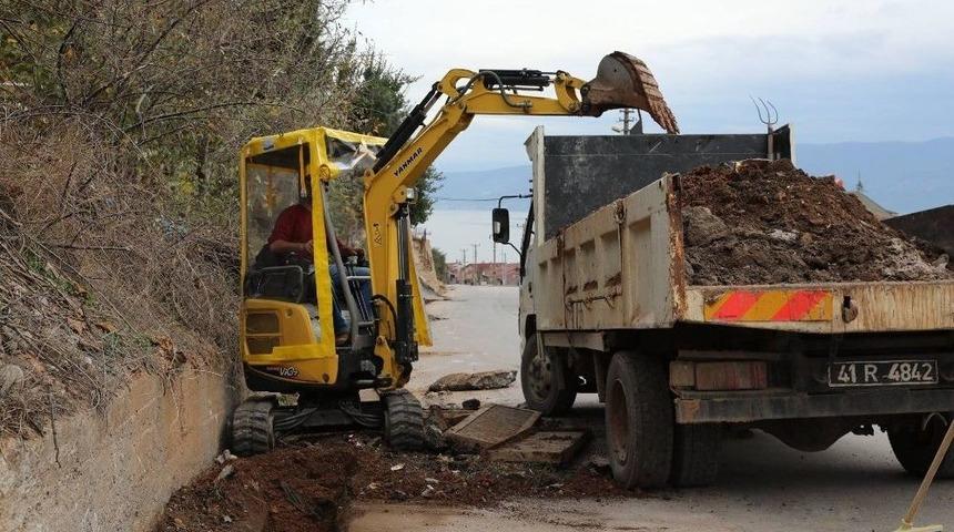 K&ouml;rfez&rsquo;de 2,5 Kilometrelik Su Kanalı Temizlendi