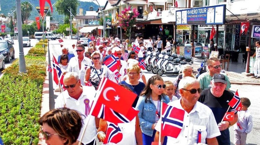Norve&ccedil; Milli Bayramı Kemer&rsquo;de Kutlandı