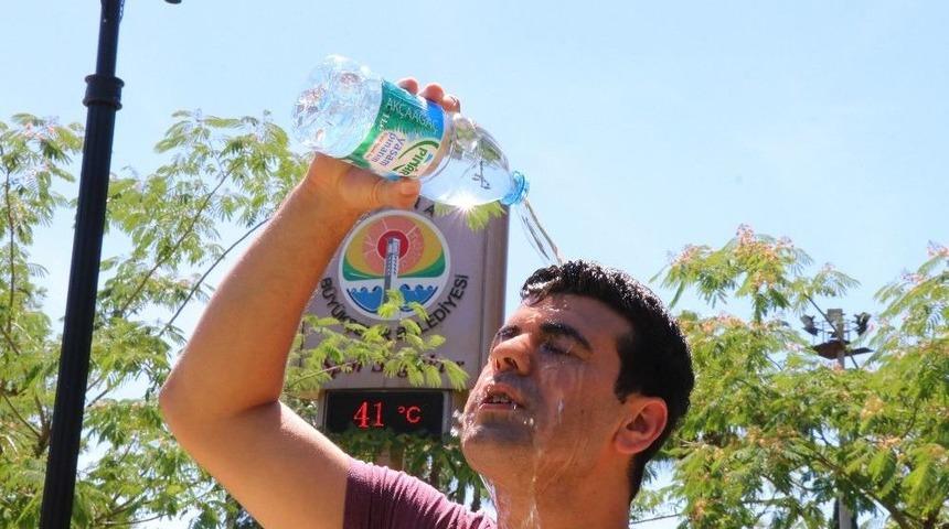 Adana&rsquo;da Termometreler 41 Dereceyi G&ouml;sterdi