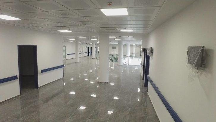 Sağlık Kompleksi 3 Ay Erken Tamamlandı G5