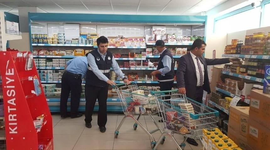 Zabıta Ekipleri Market Ve Bakkalları Denetledi