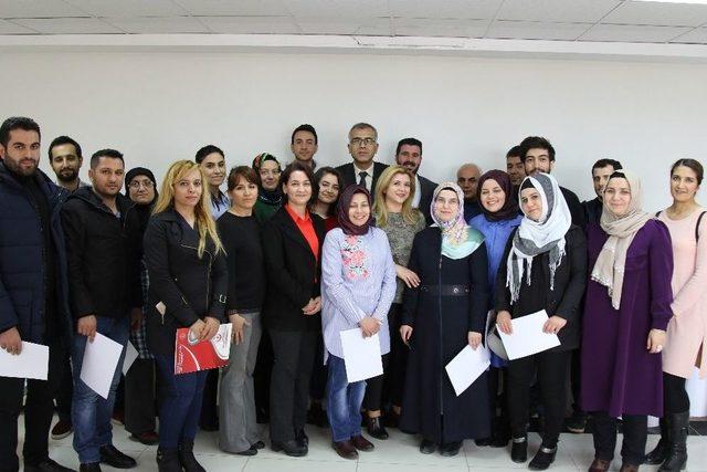 Sağlık Çalışanlarına Kalite Eğitimi Verildi 1