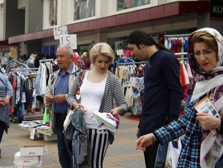 İranlılara 5 Yıldızlı Sokak Pazarı G3