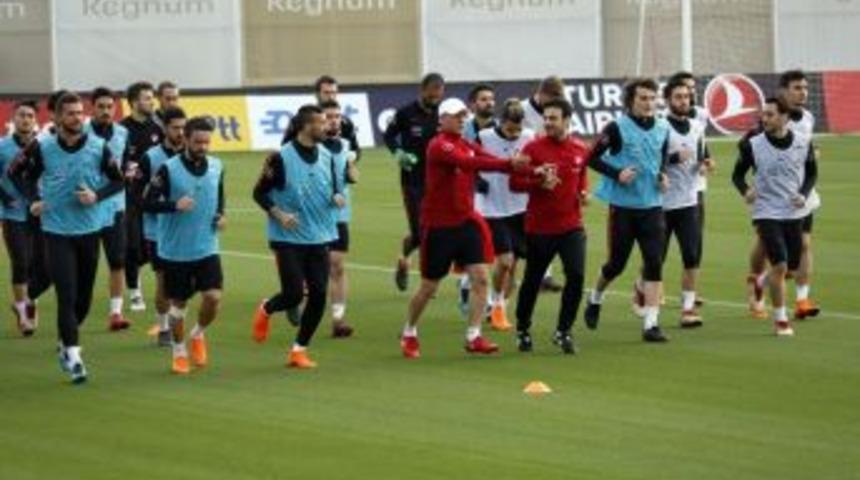 Milliler, Karadağ&rsquo;a Konuk Oluyor