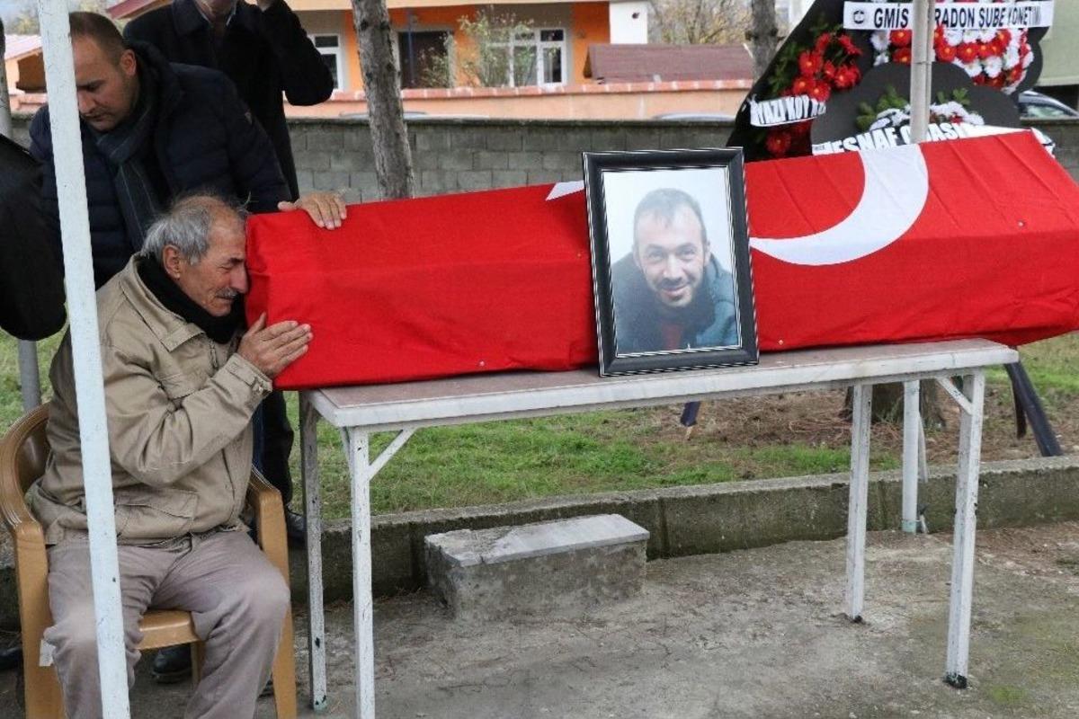 G&ouml;&ccedil;&uuml;kte &Ouml;len Madenci Son Yolculuğuna Uğurlandı