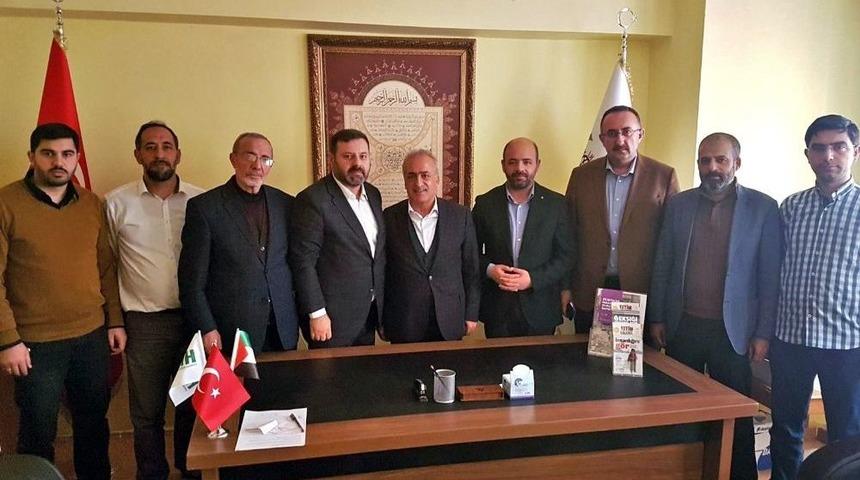 Rekt&ouml;r &Ccedil;omaklı, Ortak Akıl İ&ccedil;in İstişarelerini S&uuml;rd&uuml;r&uuml;yor