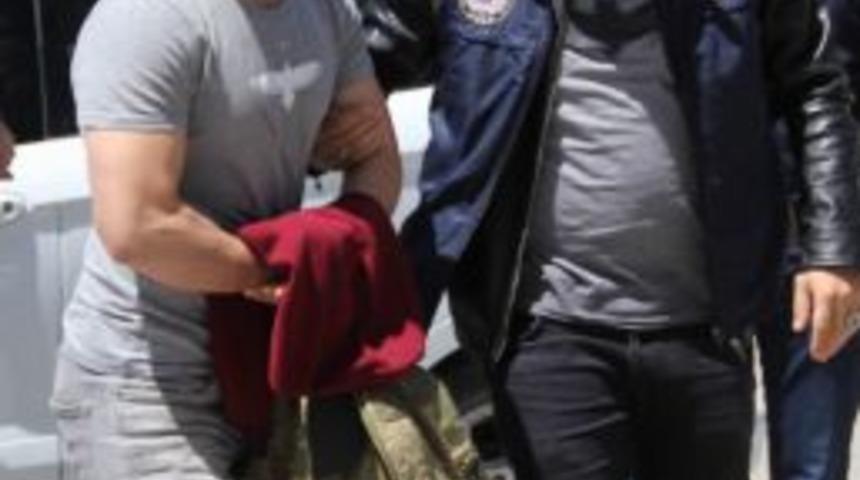 Fet&ouml;&rsquo;den Adliyeye Sevk Edilen Astsubaya Adli Kontrol