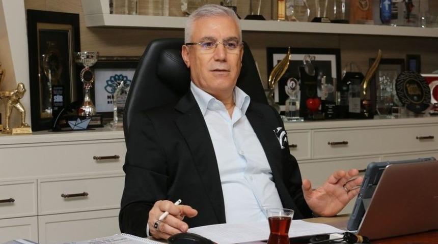 Bozbey T&uuml;rkiye&rsquo;deki En Başarılı Belediye Başkanları Arasında